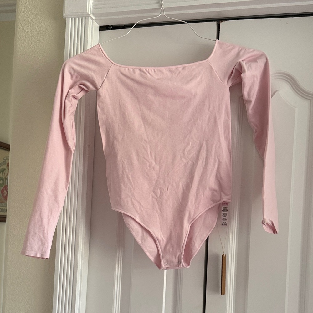 SKIMS Soft Pink Bodysuit NWT